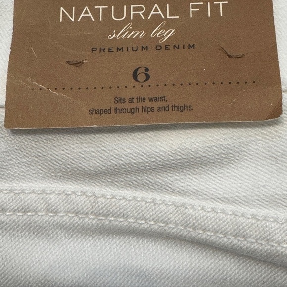 Coldwater Creek White Triple Stripe Tuxedo Slim Leg Jeans Women’s Size 6 NWT - Picture 4 of 9